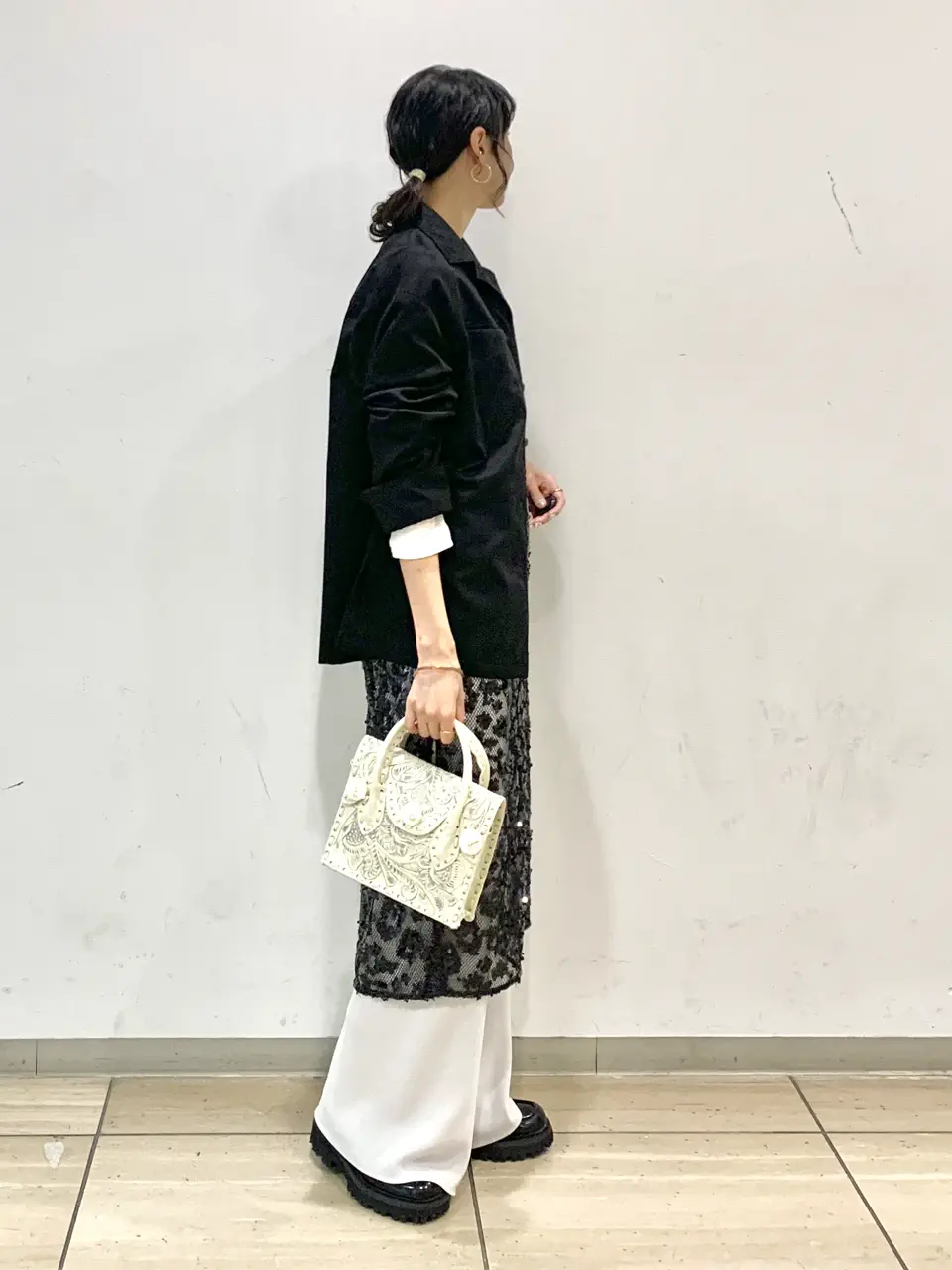 GRACE CONTINENTAL haruka iwasaki コーディネート画像