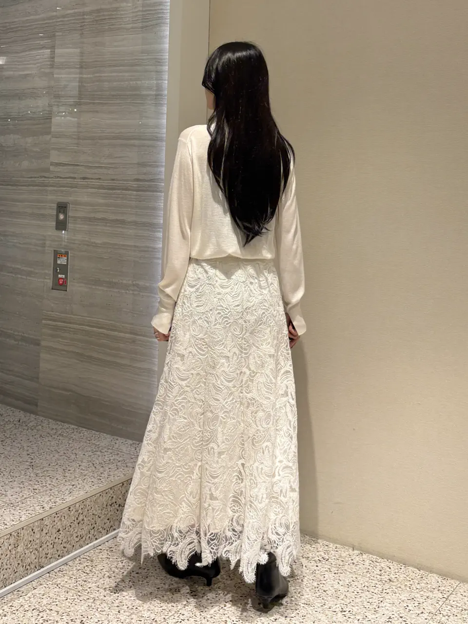 GRACE CONTINENTAL Yuuki NOZAWA コーディネート画像