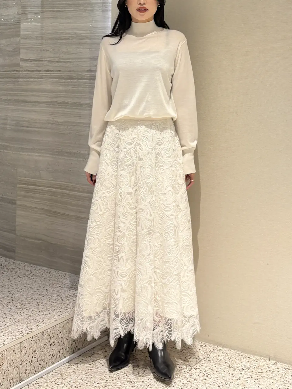 GRACE CONTINENTAL Yuuki NOZAWA コーディネート画像
