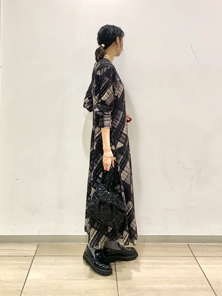 GRACE CONTINENTAL haruka iwasaki コーディネート画像