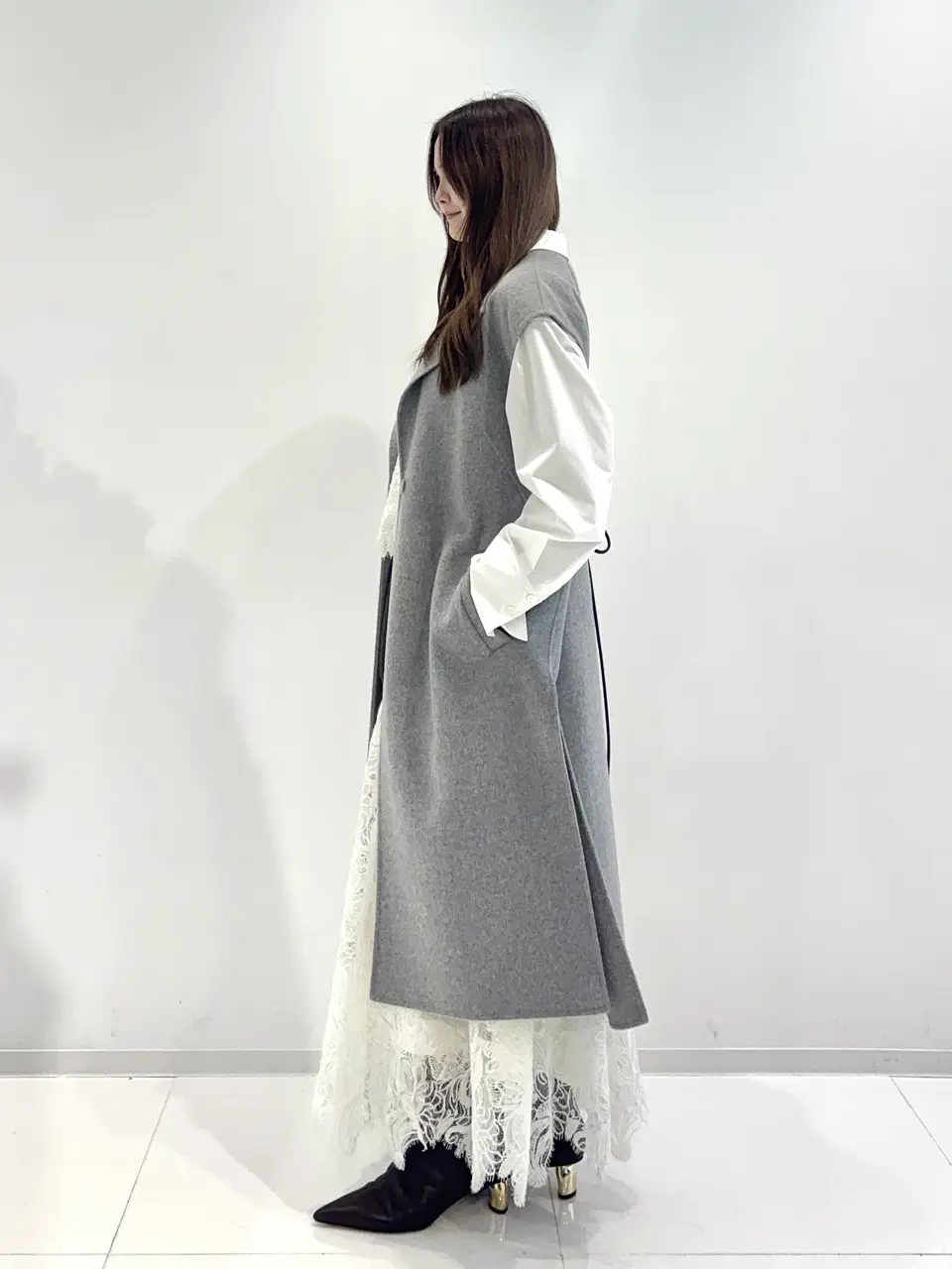 GRACE CONTINENTAL miyuki adachi コーディネート画像