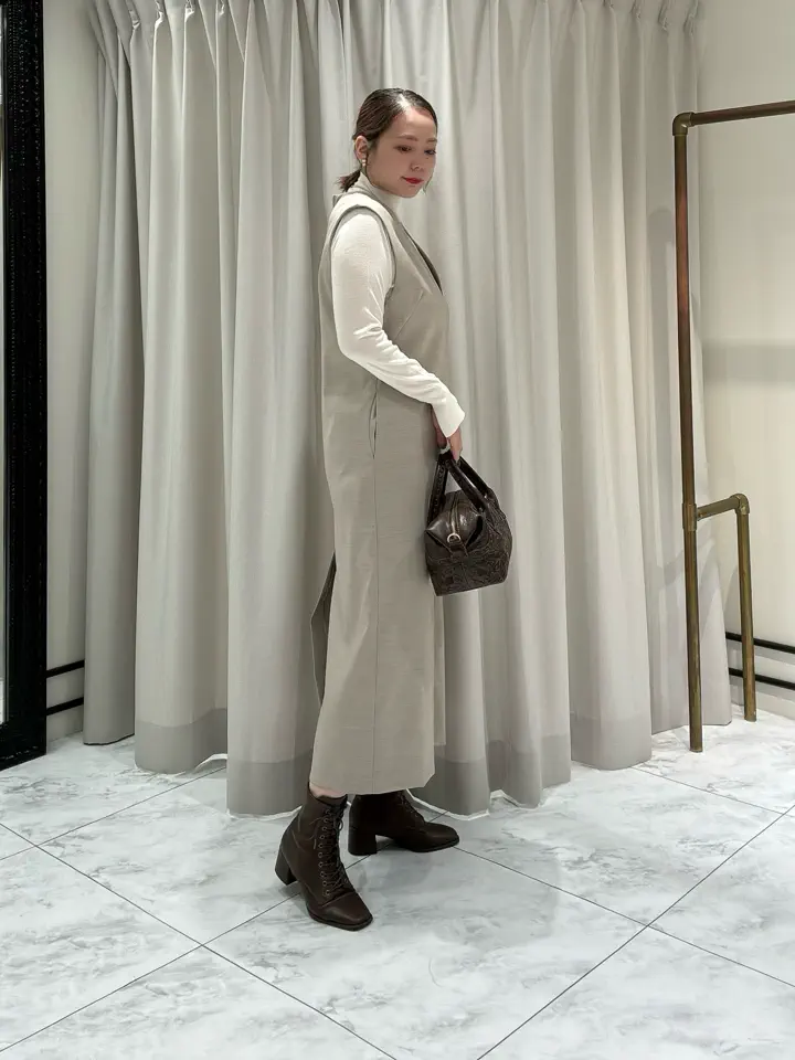 GRACE CONTINENTAL Izumi コーディネート画像