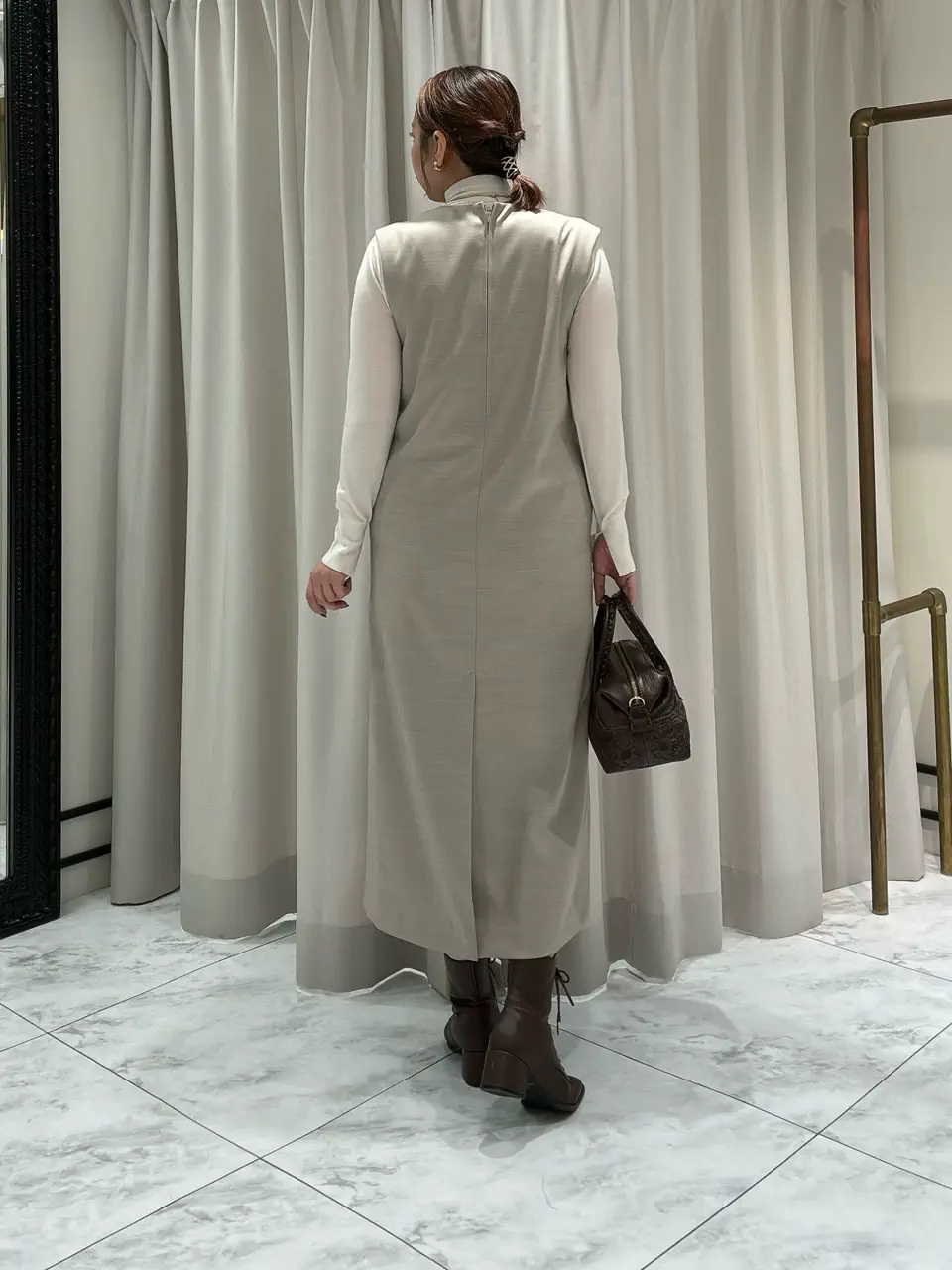 GRACE CONTINENTAL Izumi コーディネート画像