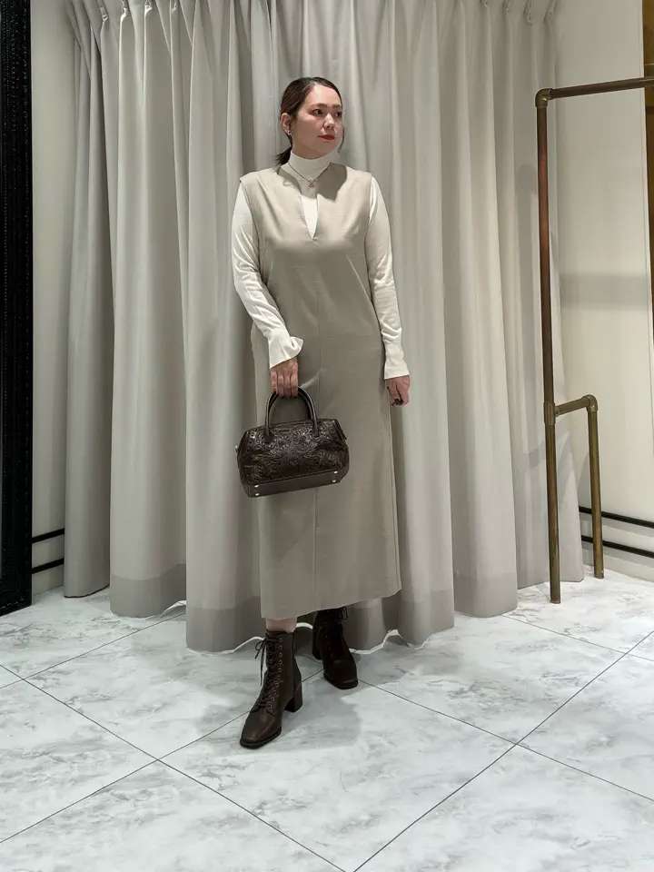 GRACE CONTINENTAL Izumi コーディネート画像