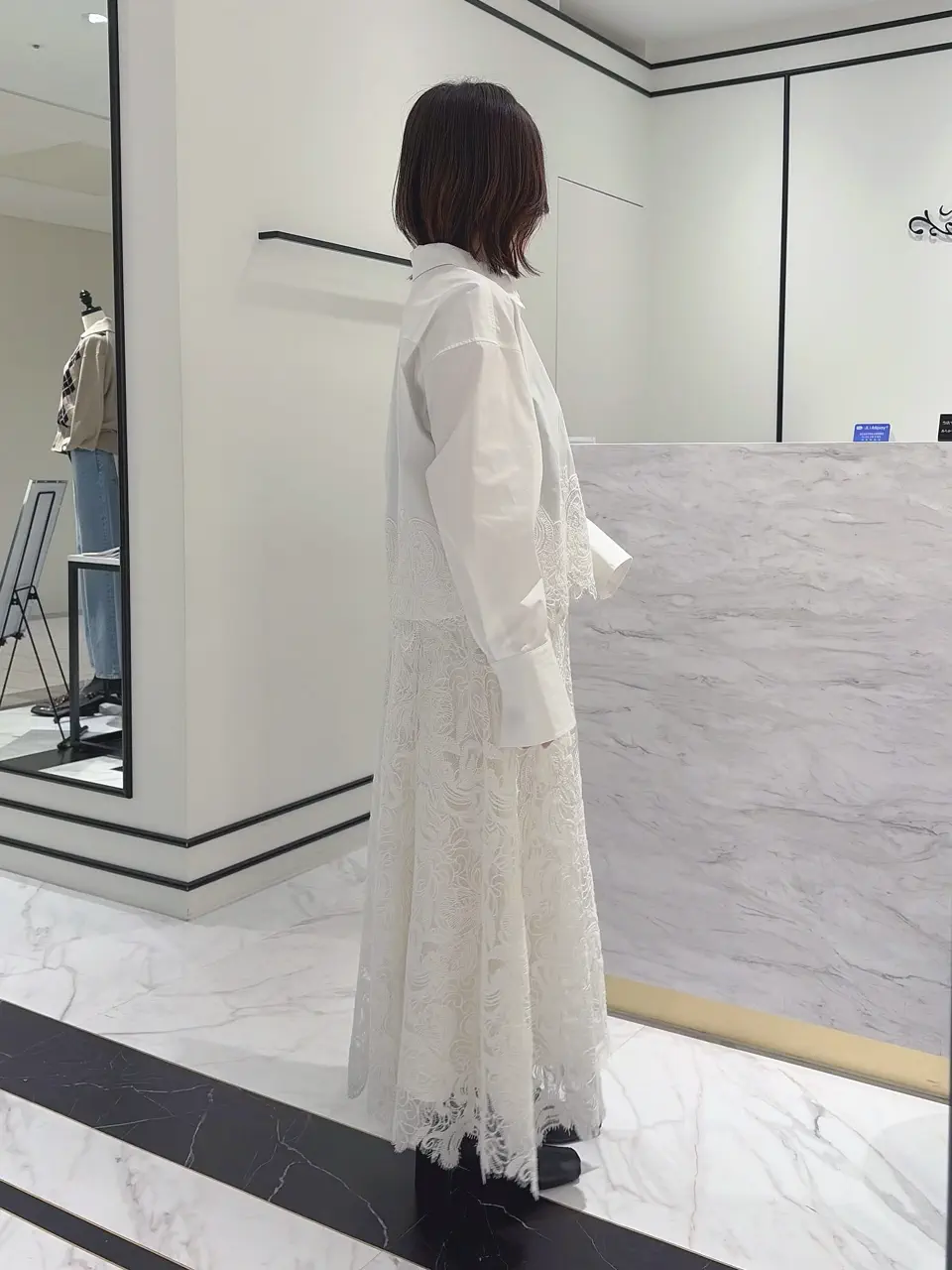 GRACE CONTINENTAL SASAKI コーディネート画像