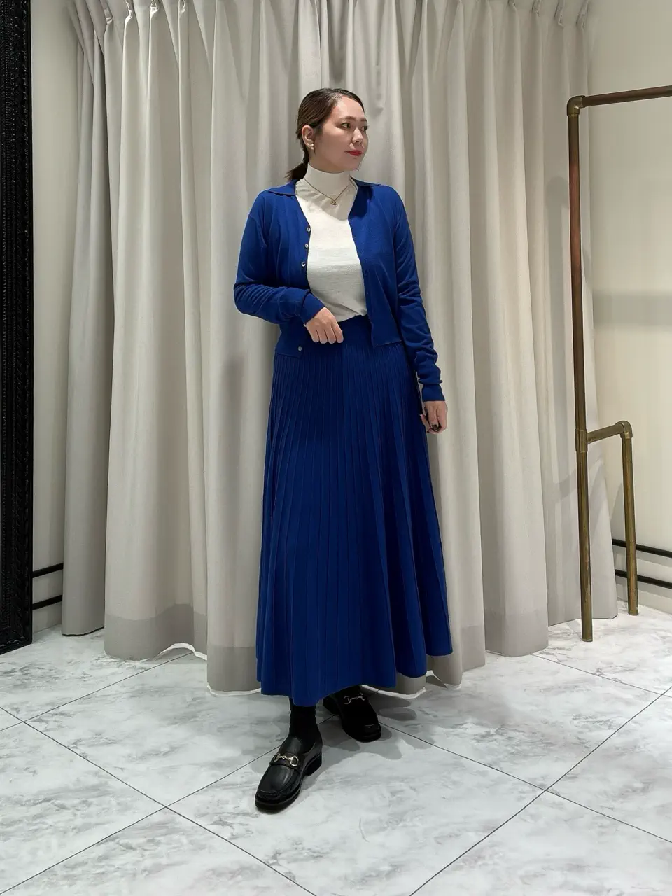  Izumi コーディネート画像