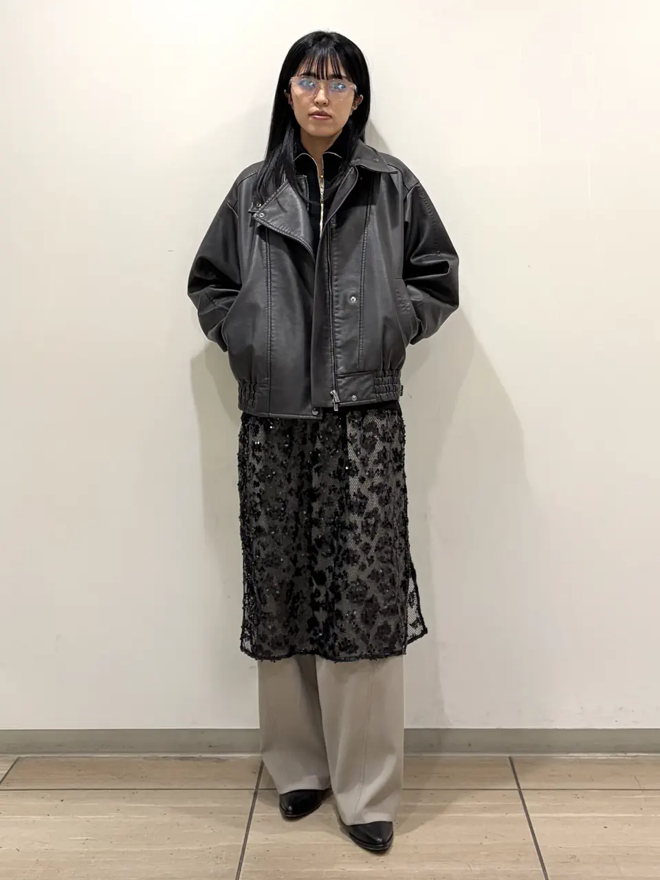  yoshi コーディネート画像