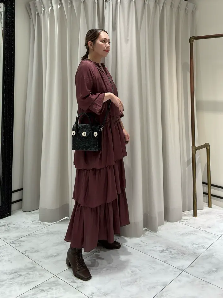 GRACE CONTINENTAL Izumi コーディネート画像