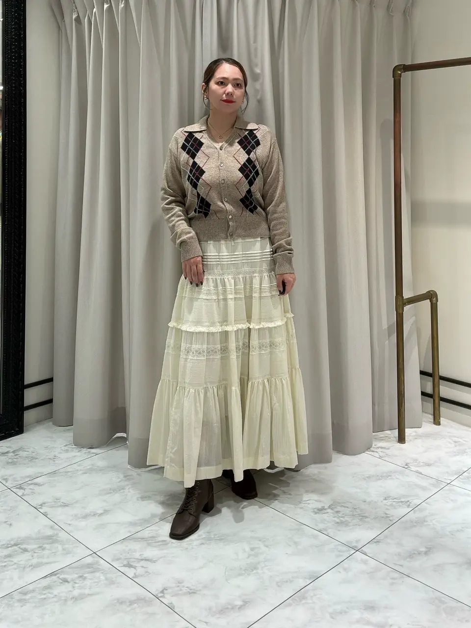  Izumi コーディネート画像