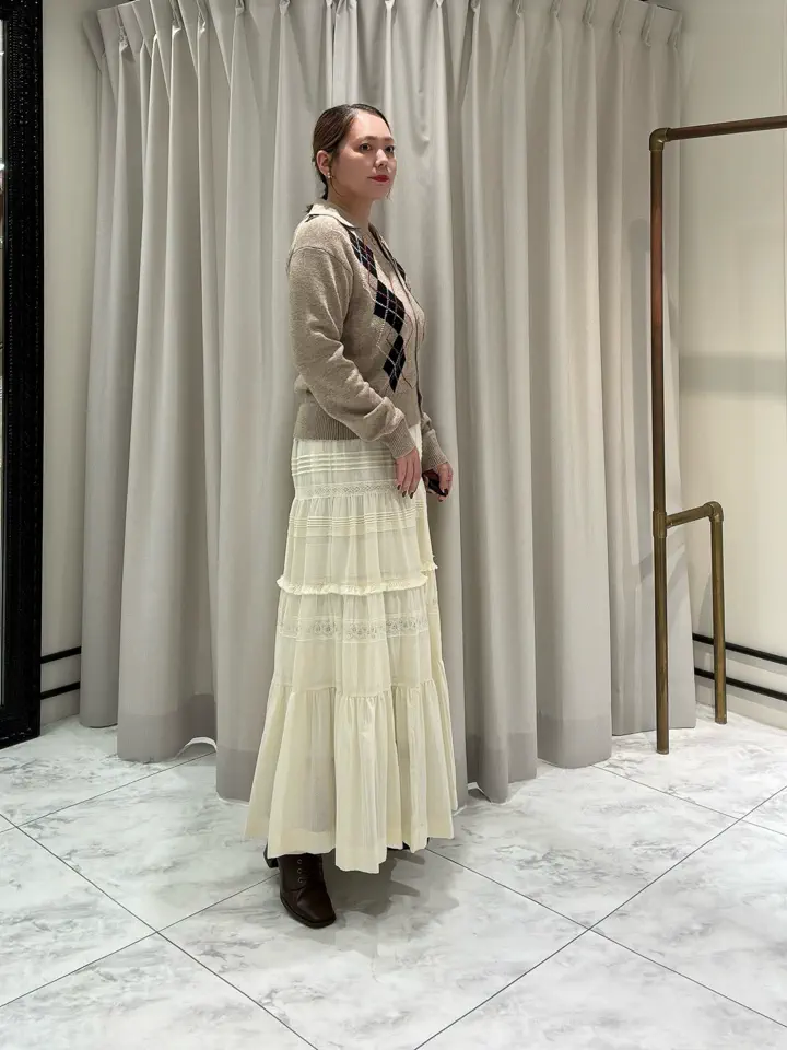 GRACE CONTINENTAL Izumi コーディネート画像