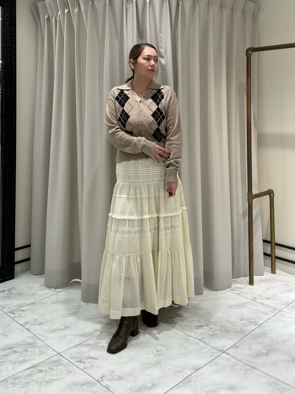 GRACE CONTINENTAL Izumi コーディネート画像