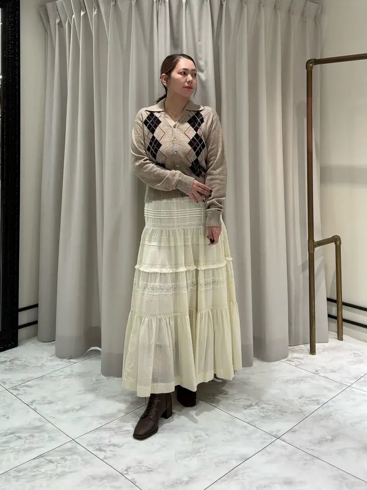 GRACE CONTINENTAL Izumi コーディネート画像