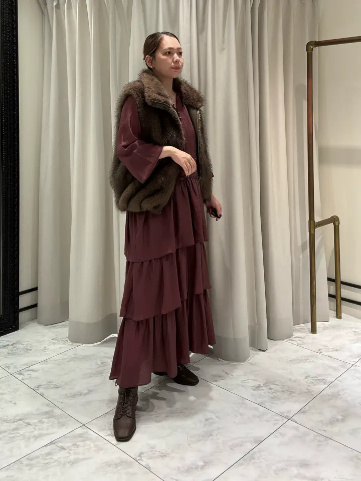 GRACE CONTINENTAL Izumi コーディネート画像