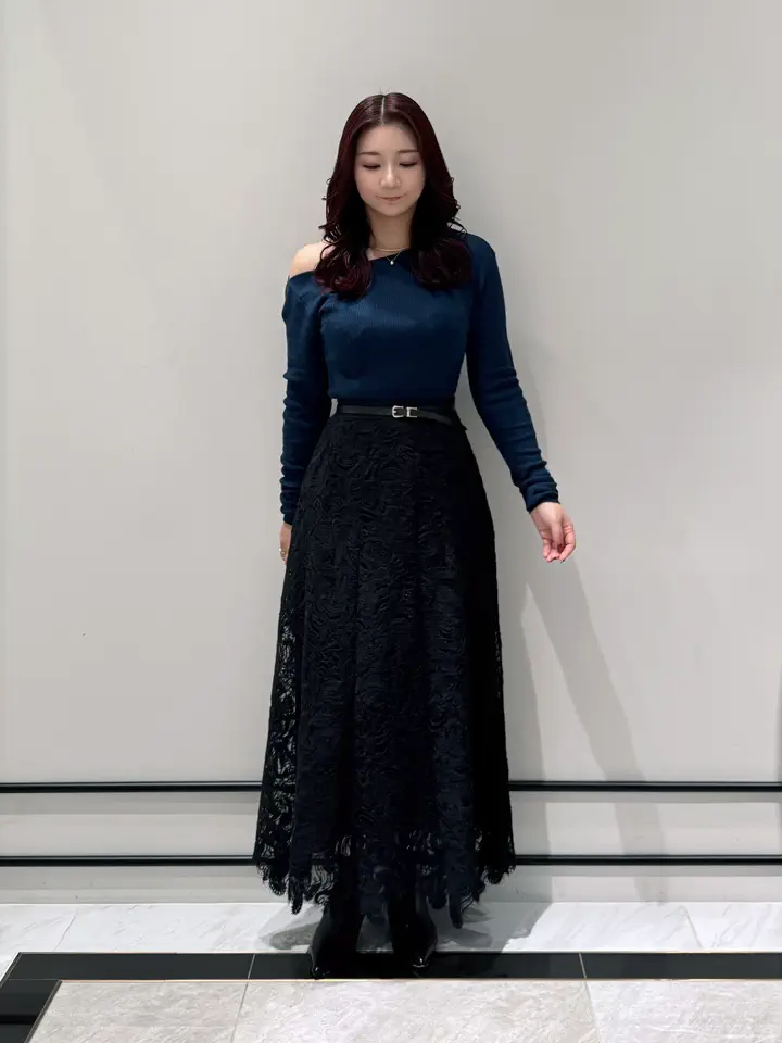 GRACE CONTINENTAL MOMOKO コーディネート画像
