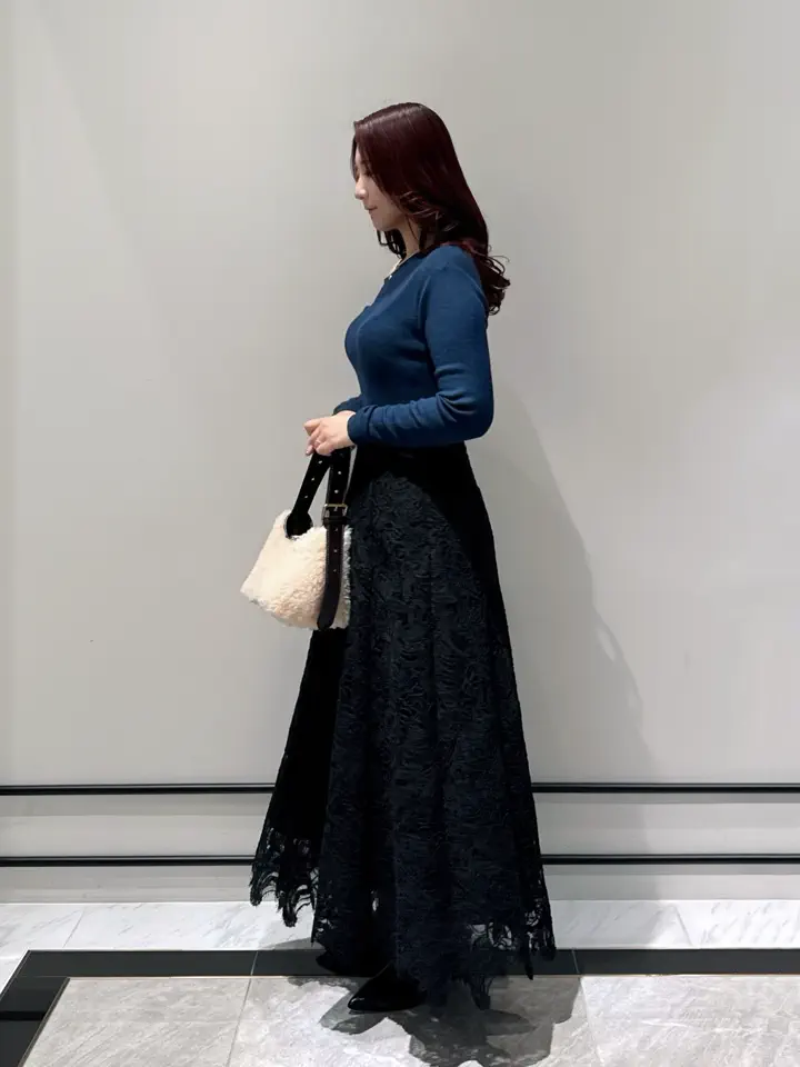 GRACE CONTINENTAL MOMOKO コーディネート画像