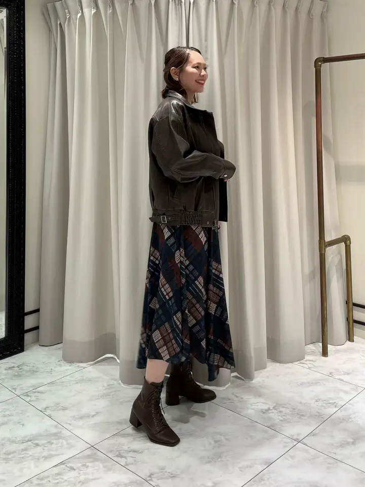 GRACE CONTINENTAL Izumi コーディネート画像