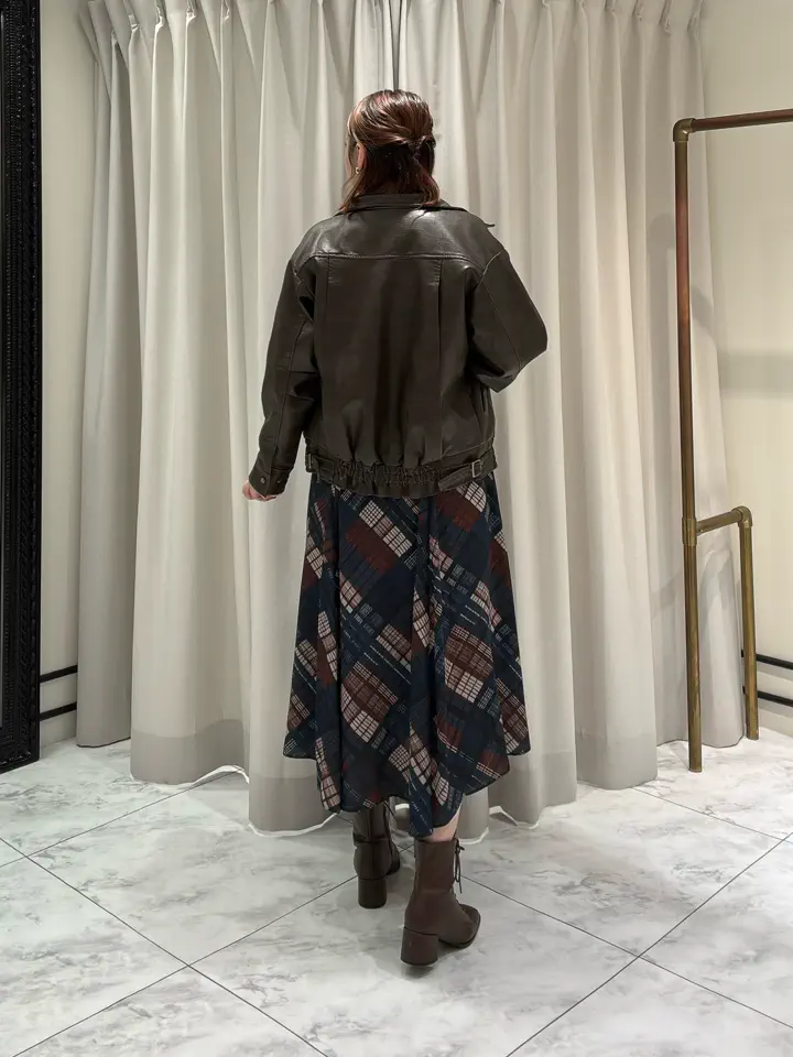 GRACE CONTINENTAL Izumi コーディネート画像