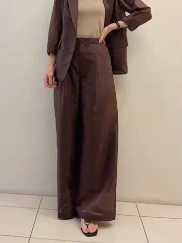 GRACE CONTINENTAL The Banquet 亀田 未希 コーディネート画像