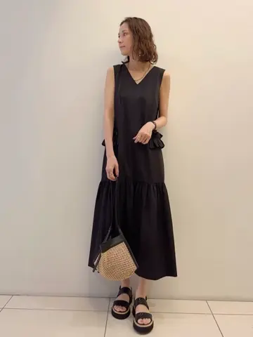 GRACE CONTINENTAL The Banquet 亀田 未希 コーディネート画像