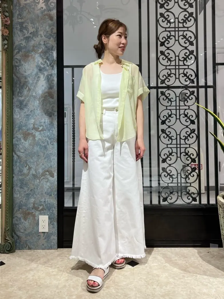  泉　智子 コーディネート画像