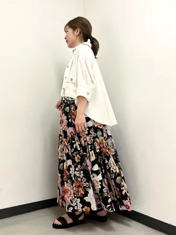 GRACE CONTINENTAL The Banquet 泉　智子 コーディネート画像