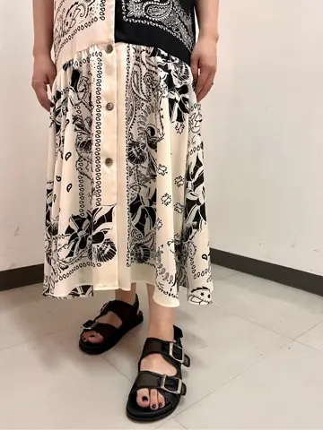 GRACE CONTINENTAL The Banquet 吉永　ひかる コーディネート画像