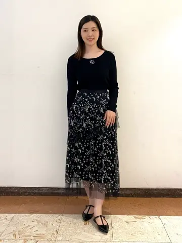 GRACE CONTINENTAL The Banquet mikiho コーディネート画像