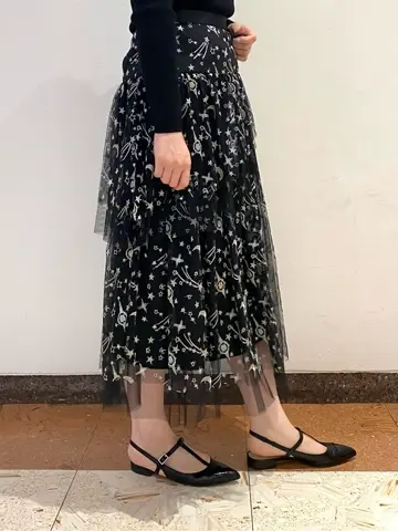 GRACE CONTINENTAL The Banquet mikiho コーディネート画像