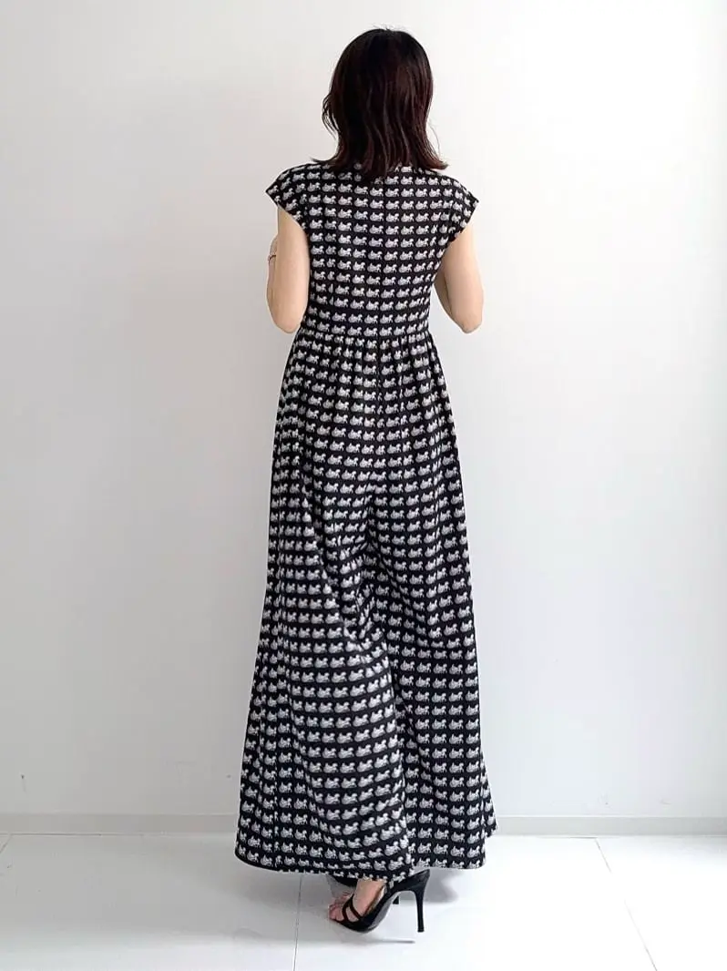 GRACE CONTINENTAL The Banquet Suzuka コーディネート画像