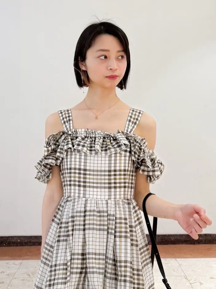 GRACE CONTINENTAL The Banquet yuri コーディネート画像