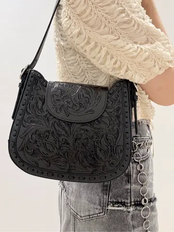 GRACE CONTINENTAL The Banquet A.FUKUDA コーディネート画像