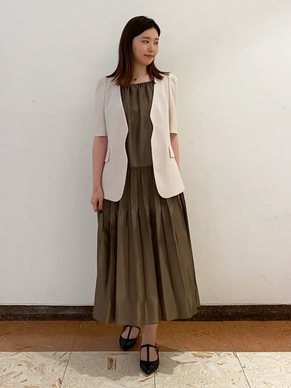 GRACE CONTINENTAL The Banquet mikiho コーディネート画像