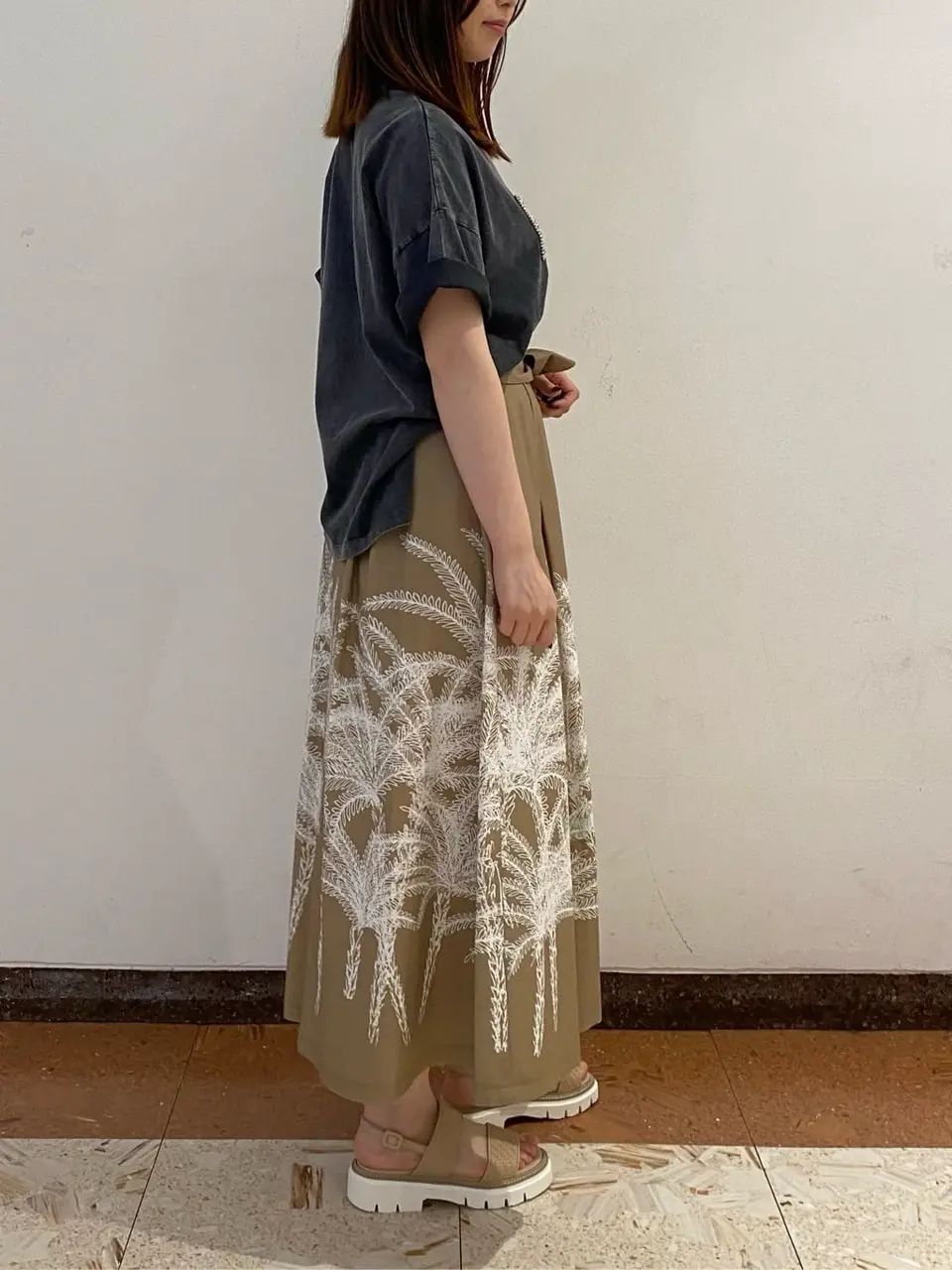 GRACE CONTINENTAL The Banquet mikiho コーディネート画像