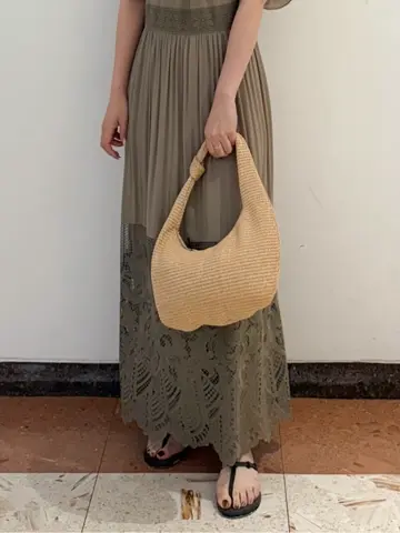 GRACE CONTINENTAL The Banquet hoshino_y コーディネート画像