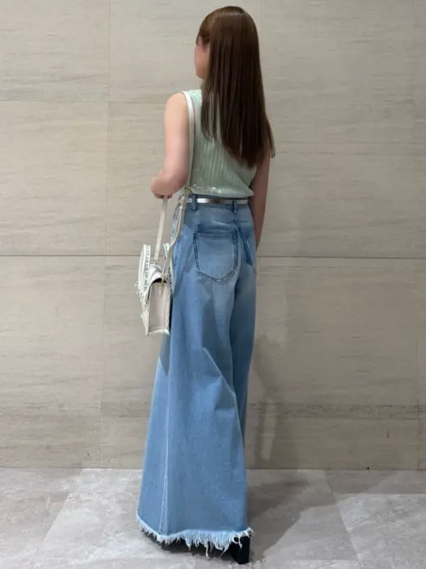 GRACE CONTINENTAL The Banquet 近藤　紫織 コーディネート画像