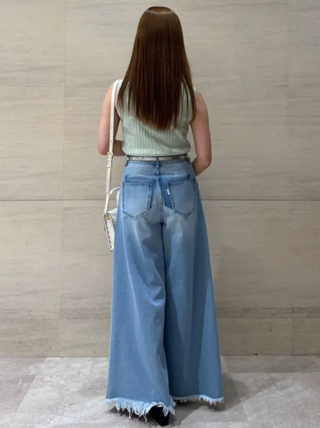 GRACE CONTINENTAL The Banquet 近藤　紫織 コーディネート画像