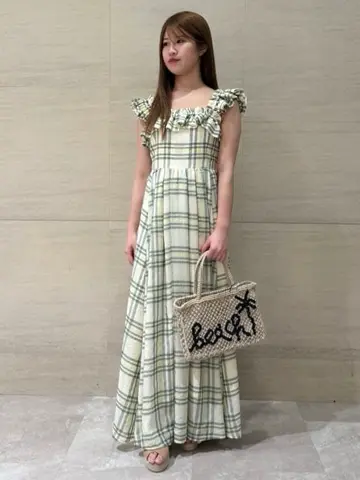 GRACE CONTINENTAL The Banquet 近藤　紫織 コーディネート画像