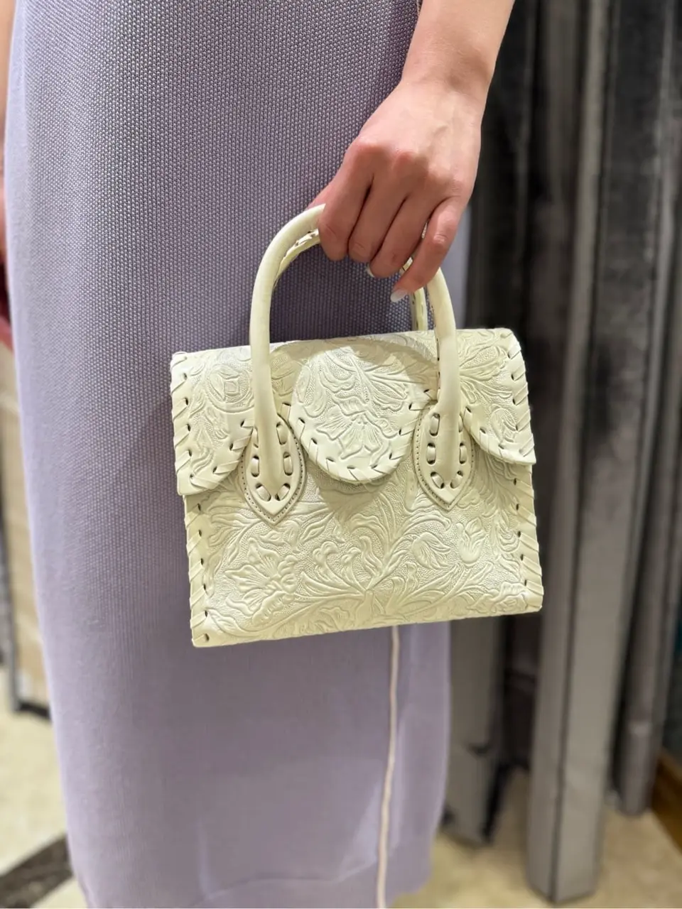 GRACE CONTINENTAL The Banquet 近藤　紫織 コーディネート画像