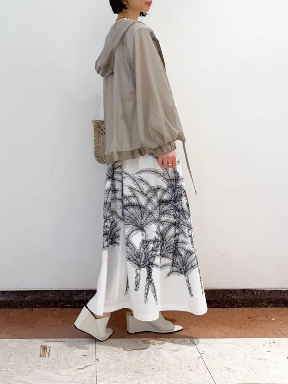 GRACE CONTINENTAL The Banquet yuri コーディネート画像