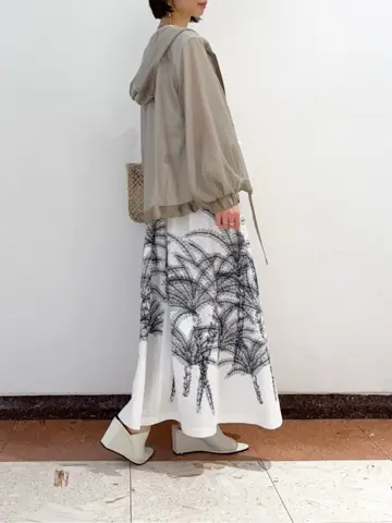 GRACE CONTINENTAL The Banquet yuri コーディネート画像