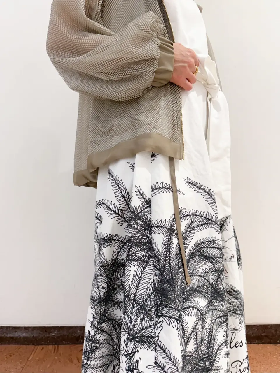 GRACE CONTINENTAL The Banquet yuri コーディネート画像