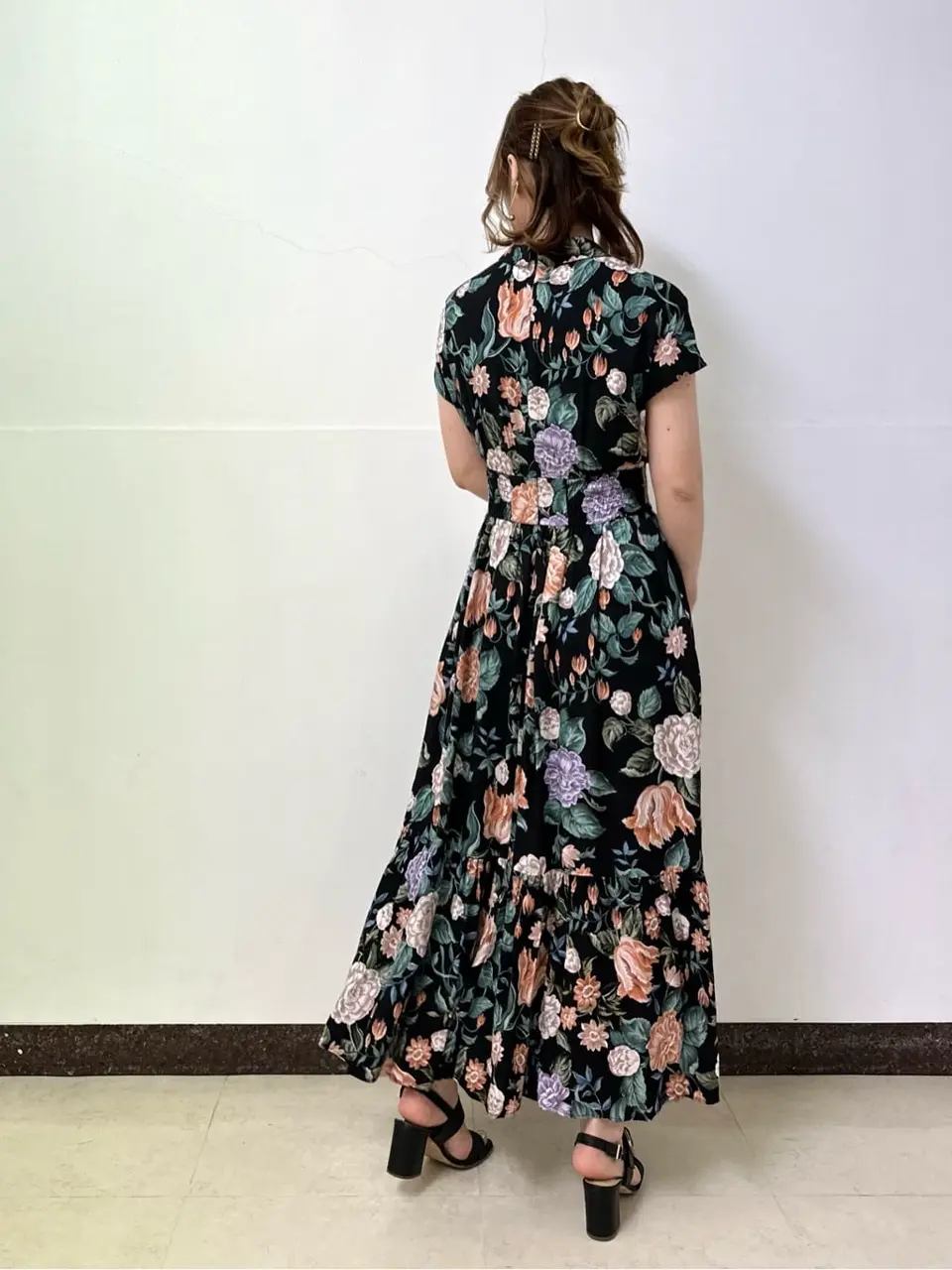 GRACE CONTINENTAL The Banquet Kogane. コーディネート画像