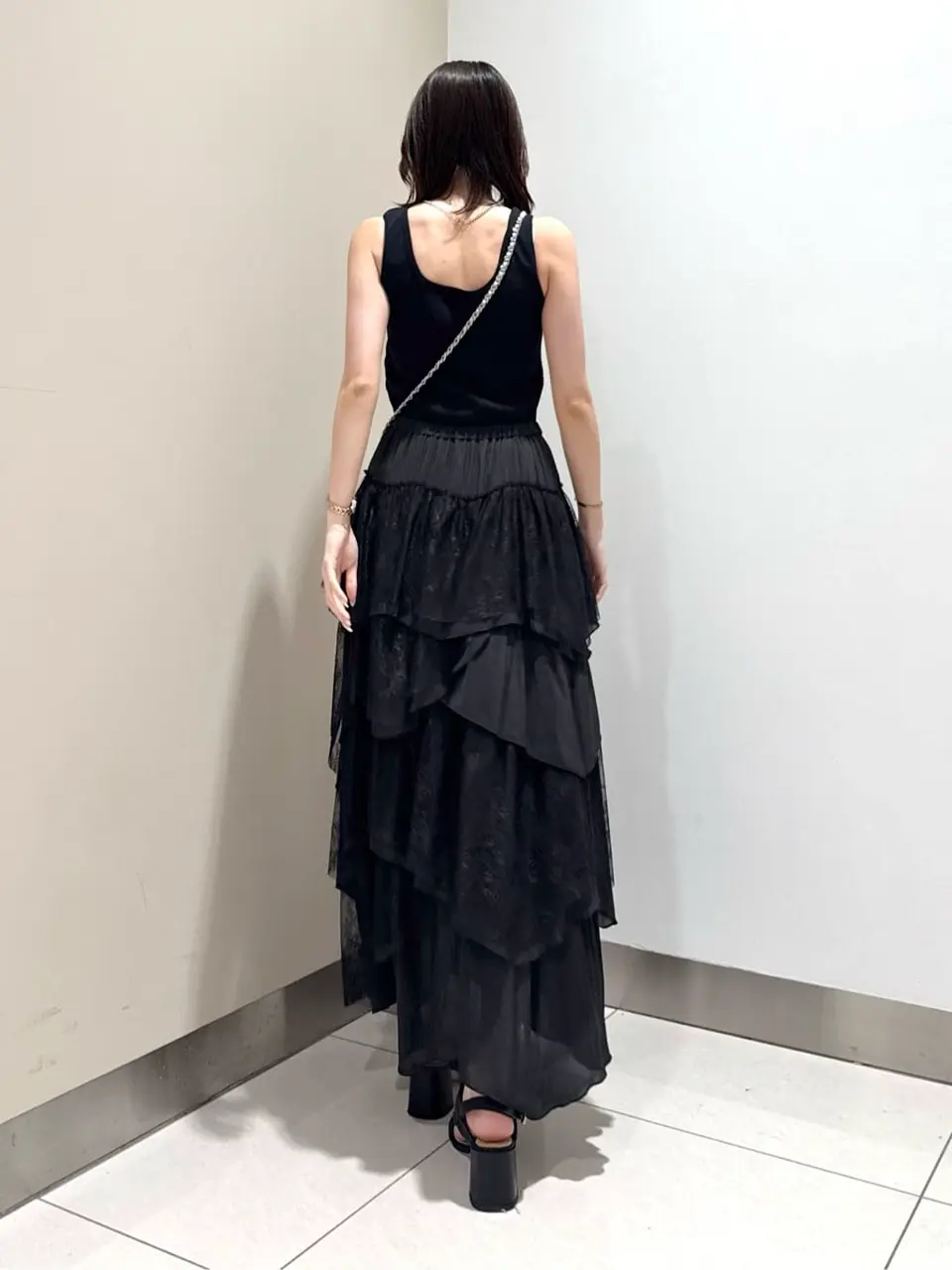 GRACE CONTINENTAL The Banquet Suzuka コーディネート画像