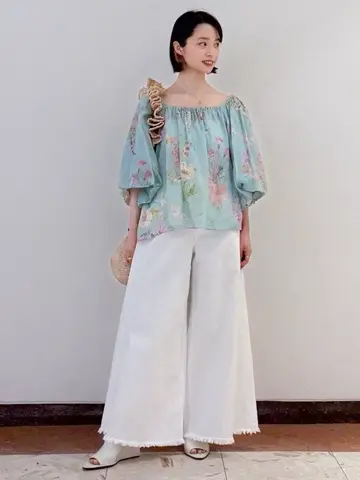 GRACE CONTINENTAL The Banquet yuri コーディネート画像