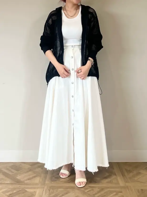 GRACE CONTINENTAL The Banquet SAITO コーディネート画像