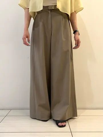 GRACE CONTINENTAL The Banquet SAITO コーディネート画像