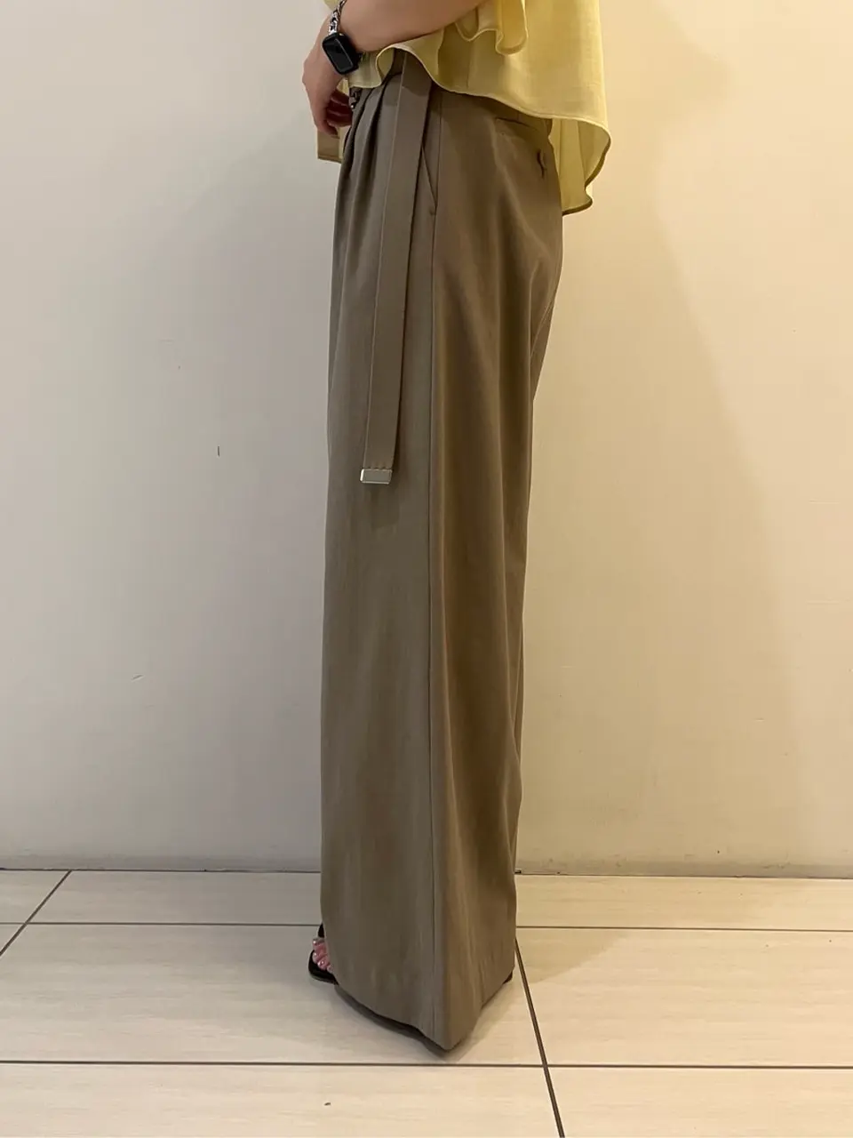 GRACE CONTINENTAL The Banquet SAITO コーディネート画像