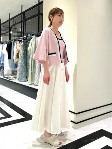 GRACE CONTINENTAL The Banquet 泉　智子 コーディネート画像