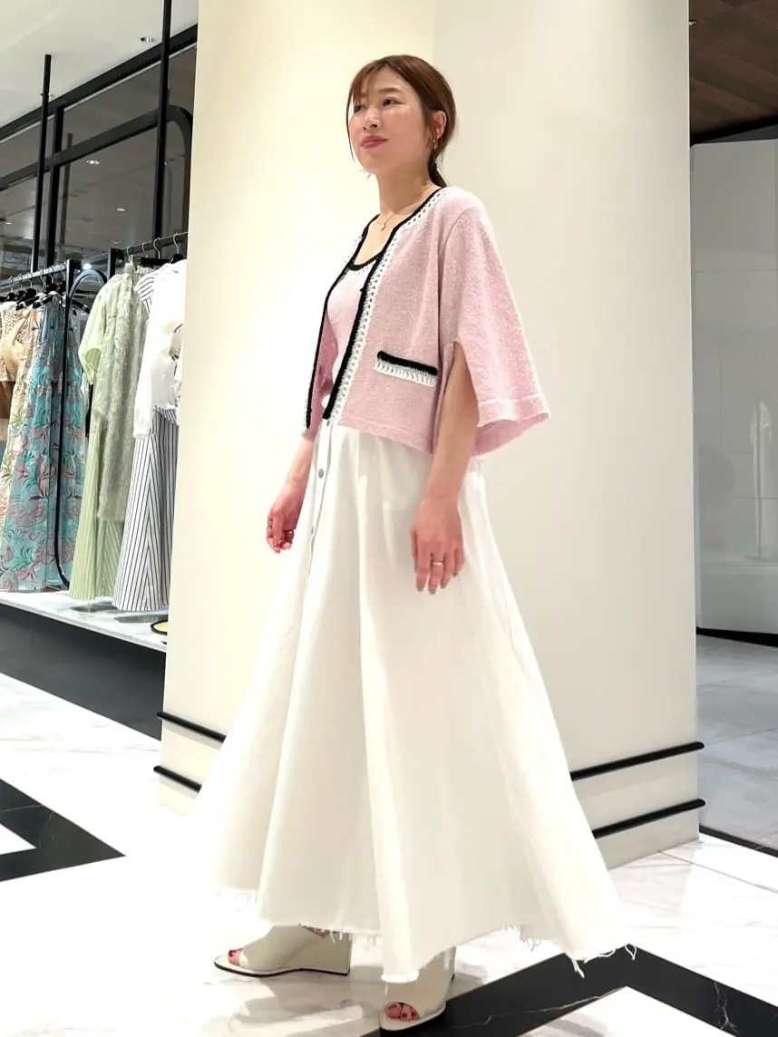 GRACE CONTINENTAL The Banquet 泉　智子 コーディネート画像