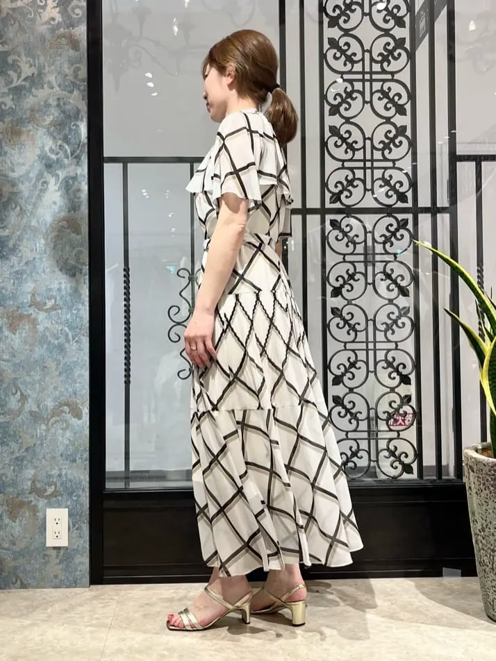 GRACE CONTINENTAL The Banquet 泉　智子 コーディネート画像